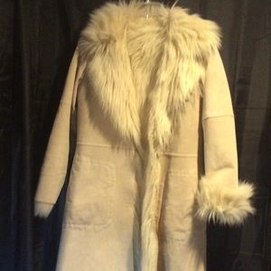 Suede coat with faux fur lining
